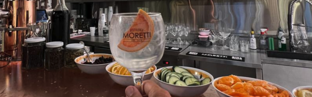Destilería moretti copa gintonic moretti ginbar